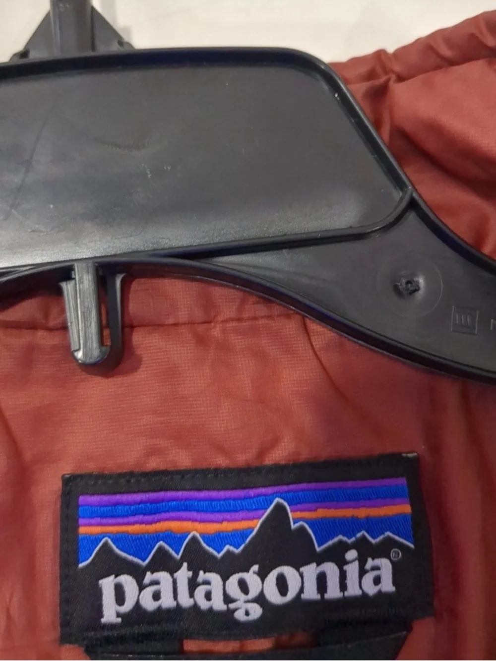 Patagonia Women's Nano Puff Jacket Burnished Red Size Medium - Picture 6 of 10